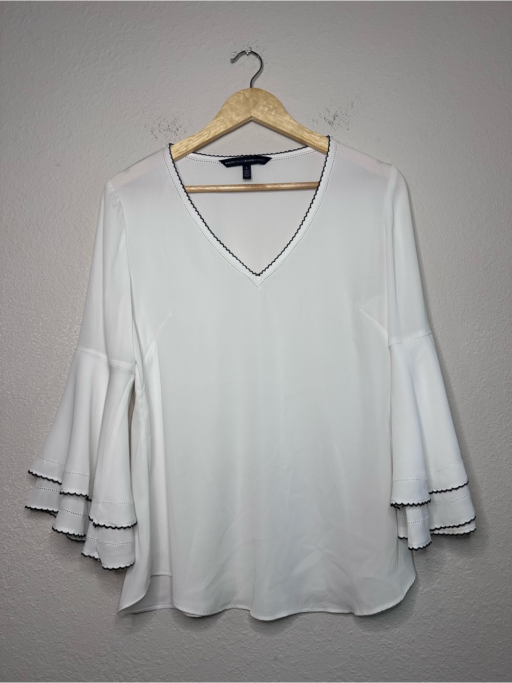 White House Black Market White V-Neck Tiered Bell Sleeve Blouse Size 6